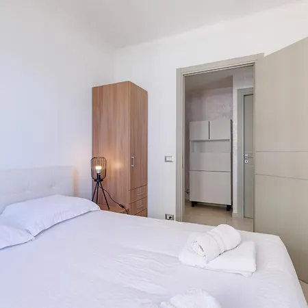 Apartmán Myn3 - Beautiful Modern 2bdr Apartment, With Sea View