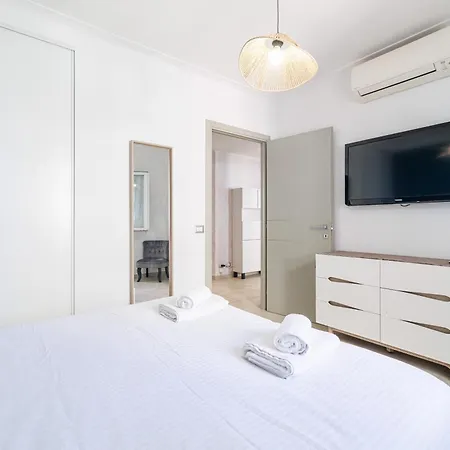 Myn3 - Beautiful Modern 2bdr Apartment, With Sea View * מנטון