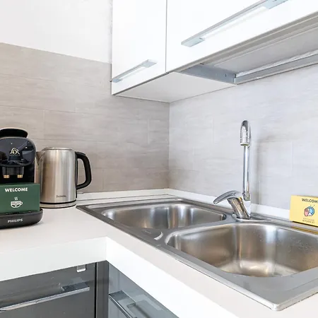 Myn3 - Beautiful Modern 2bdr Apartment, With Sea View דירה מנטון